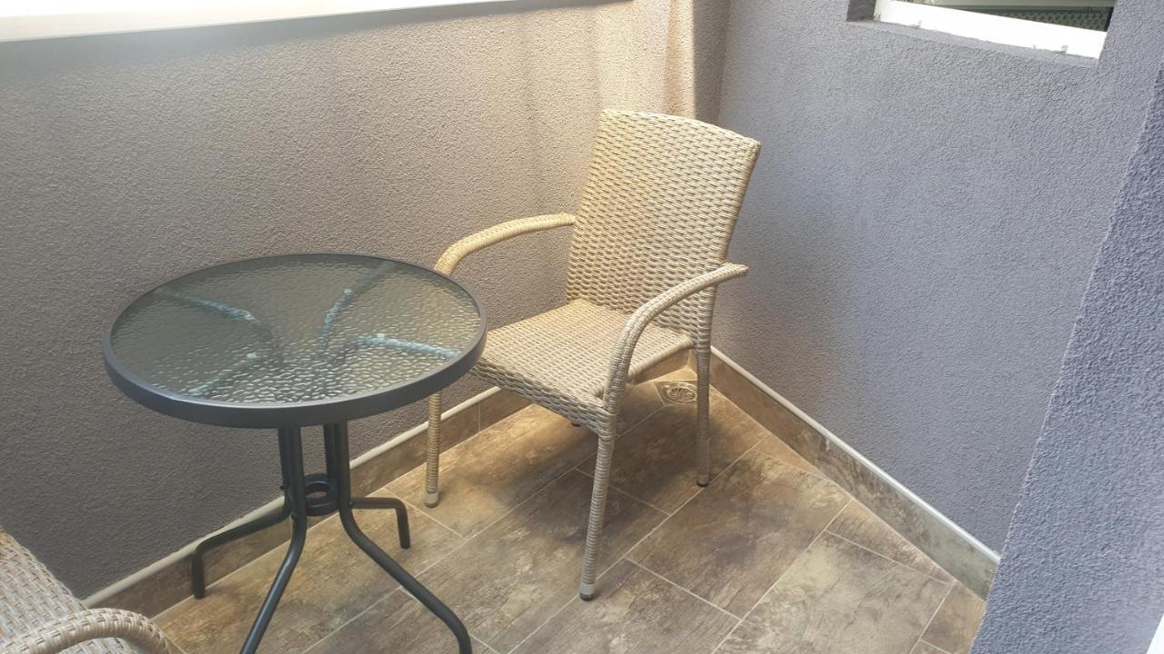 Apartman Sweet Dreams 3 Ni Eksteriør billede