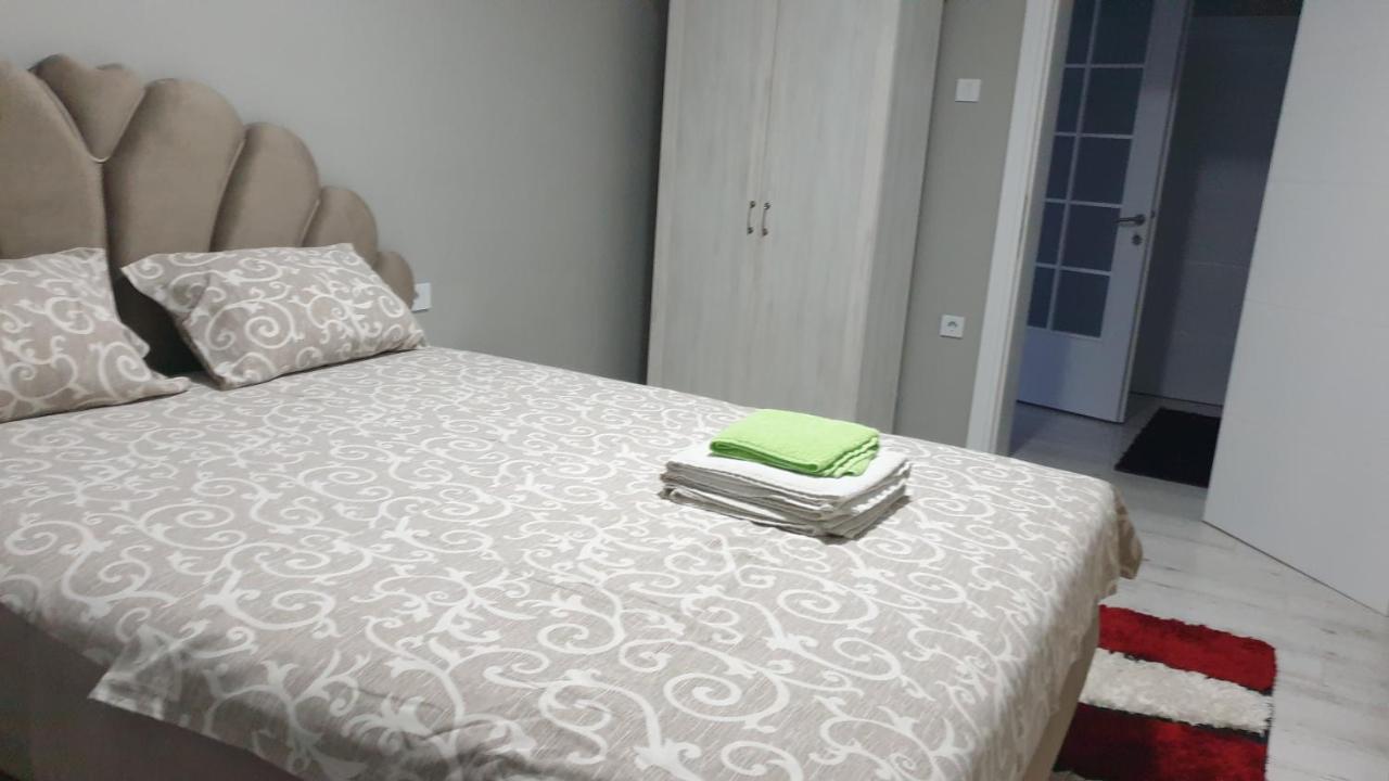 Apartman Sweet Dreams 3 Ni Eksteriør billede