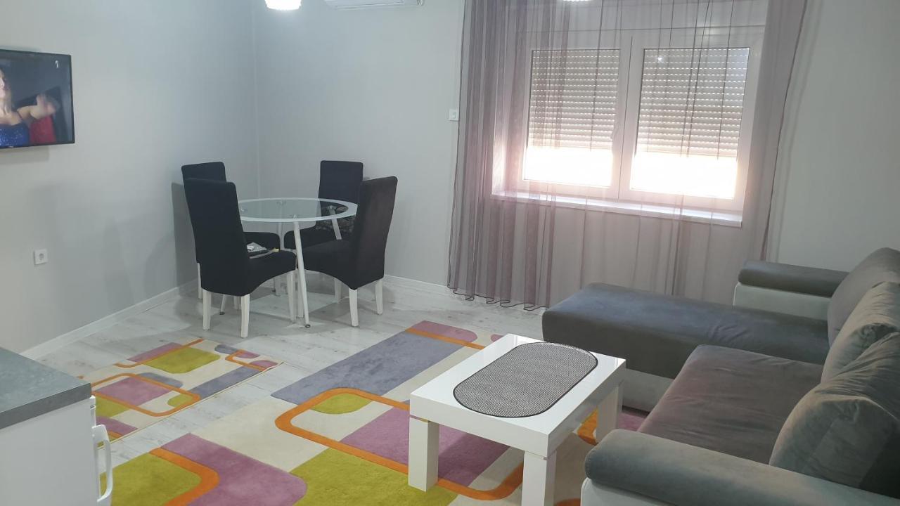 Apartman Sweet Dreams 3 Ni Eksteriør billede