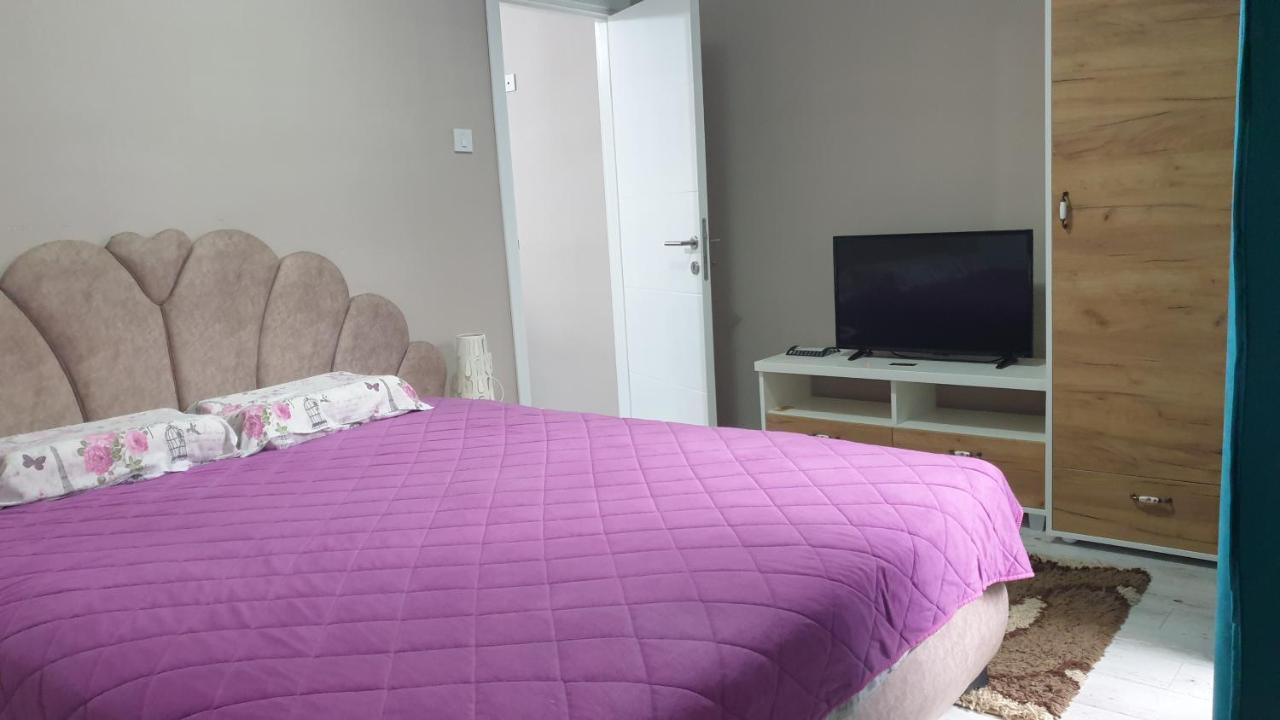 Apartman Sweet Dreams 3 Ni Eksteriør billede