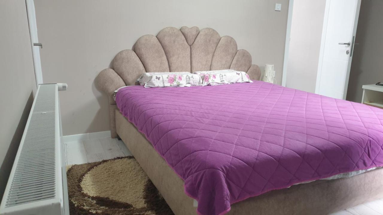 Apartman Sweet Dreams 3 Ni Eksteriør billede